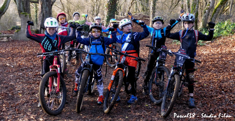 2020-01-15 EVtt Bois du Reposoir à châtel.