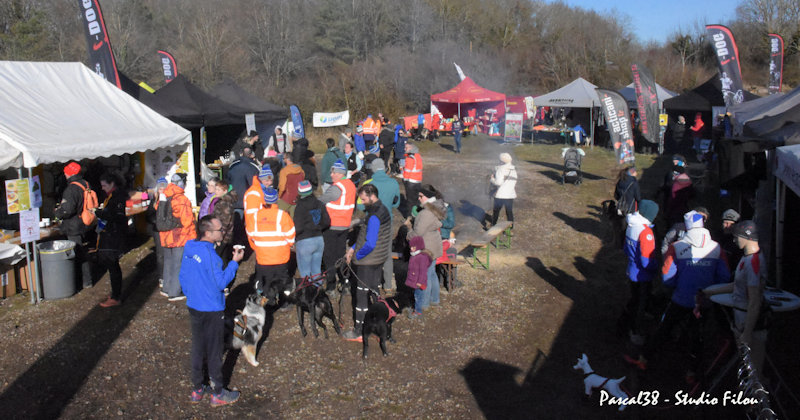 2023-01-28 Canicross : Bienvenue au Village !